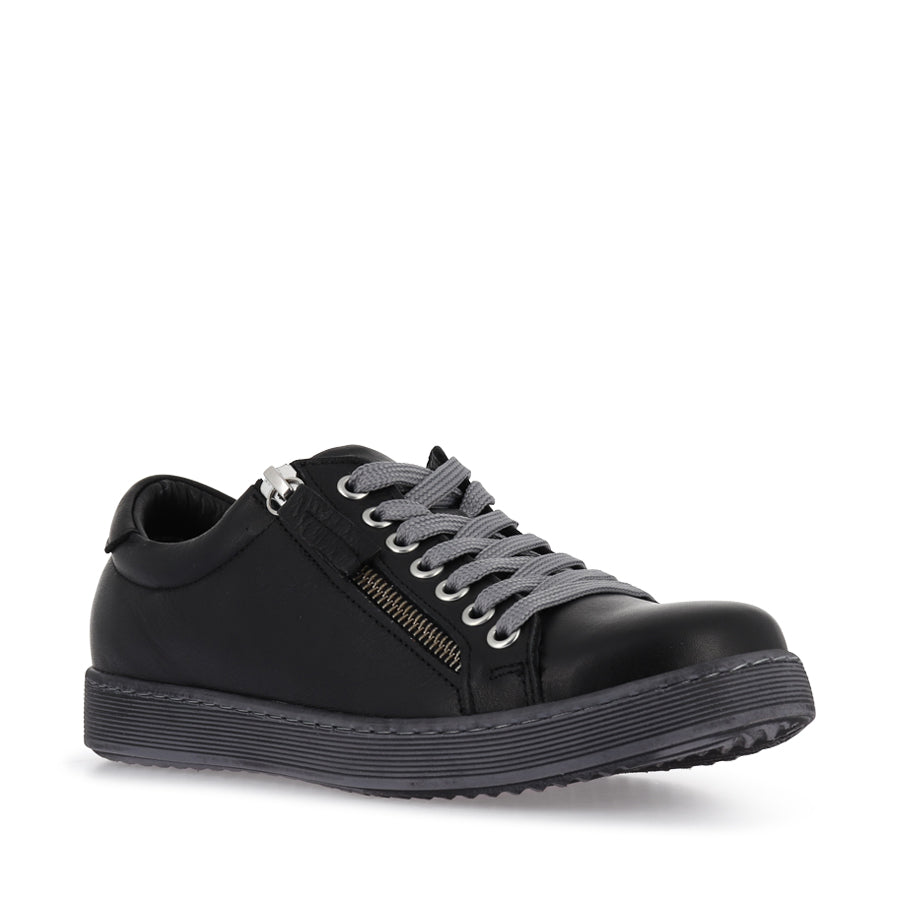 TOKEN - BLACK LEATHER/GREY SOLE