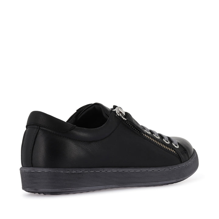 TOKEN - BLACK LEATHER/GREY SOLE