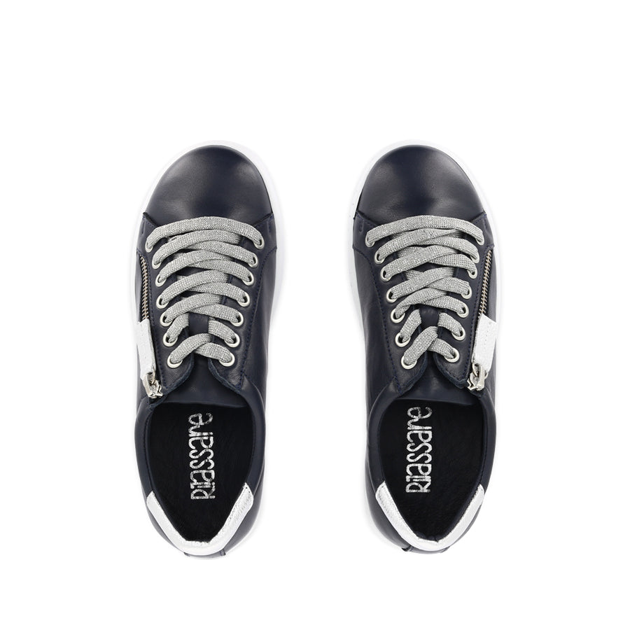 TOKEN FRESH - NAVY/SILVER LEATHER
