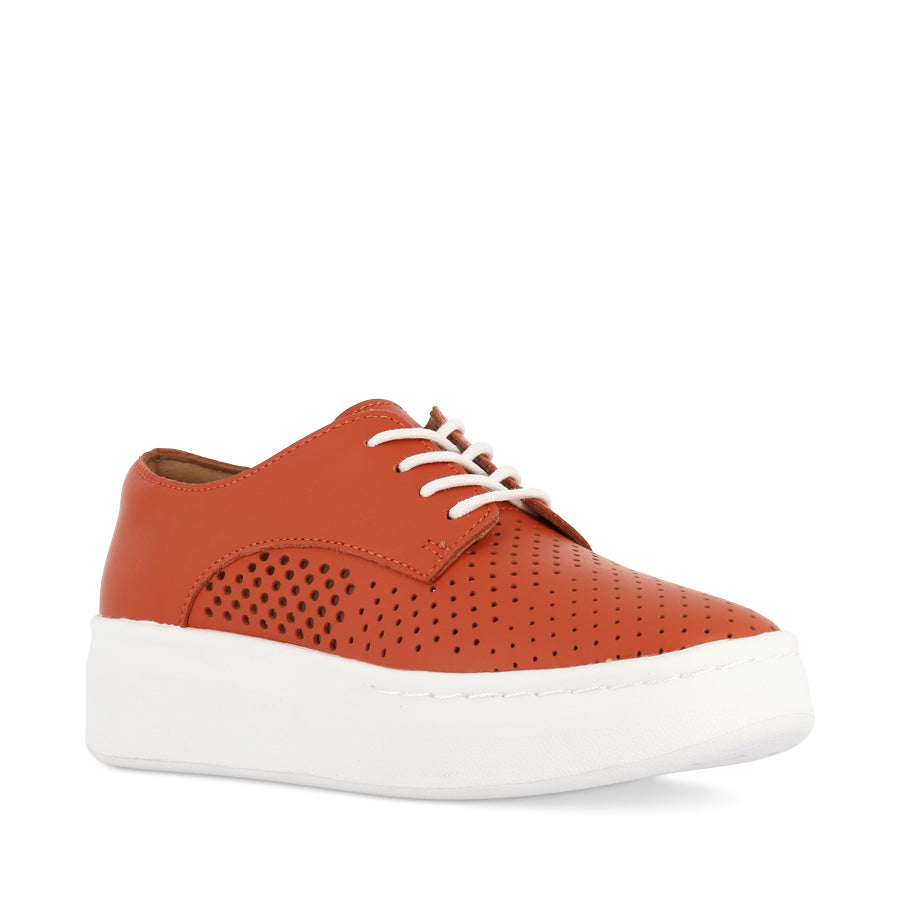 DERBY CITY PUNCH - TANGERINE LEATHER