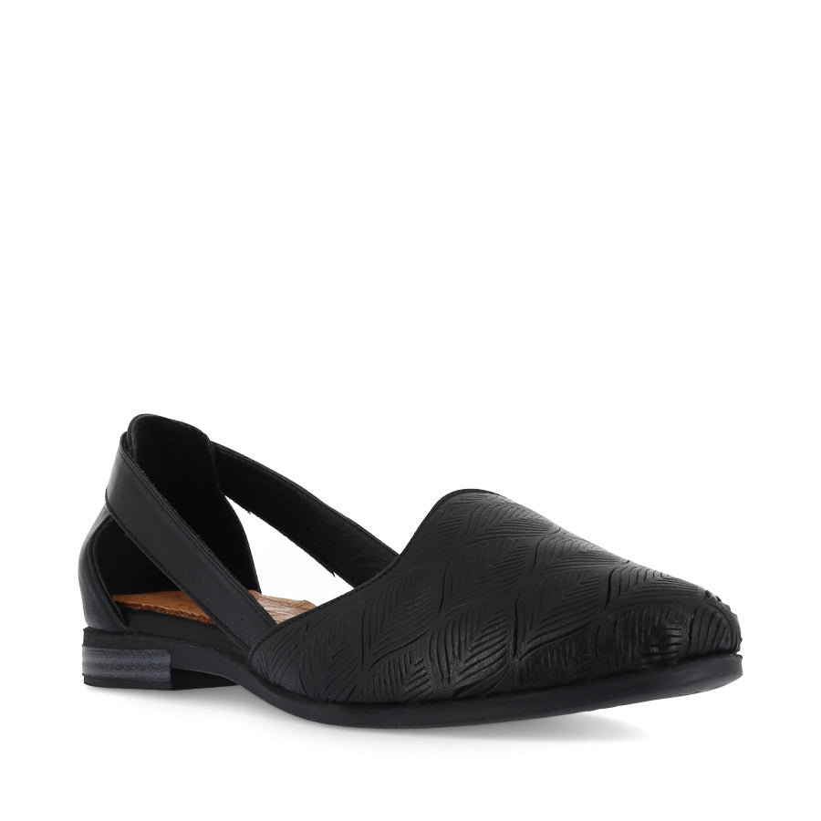 CRESTA - BLACK LEATHER