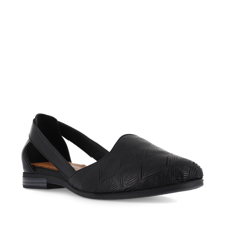 CRESTA - BLACK LEATHER