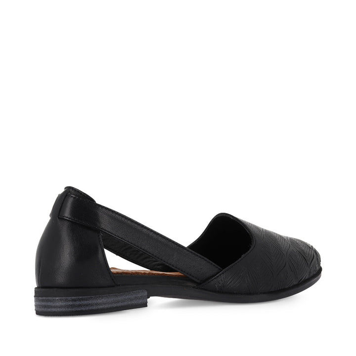 CRESTA - BLACK LEATHER