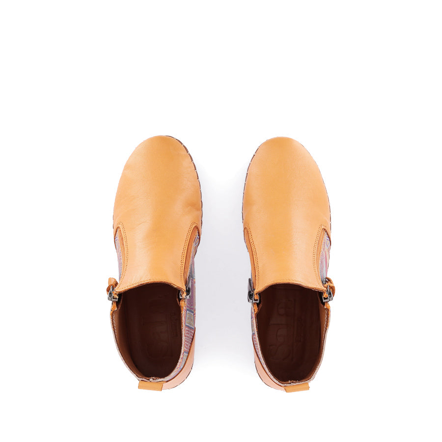 REGAN - ORANGE MOSAIC LEATHER