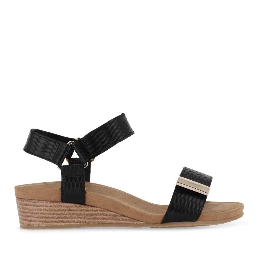 UTICA EMBOSSED - BLACK LEATHER