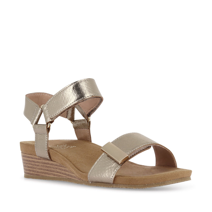 UTICA EMBOSSED - CHAMPAGNE SPRITZ LEATHER