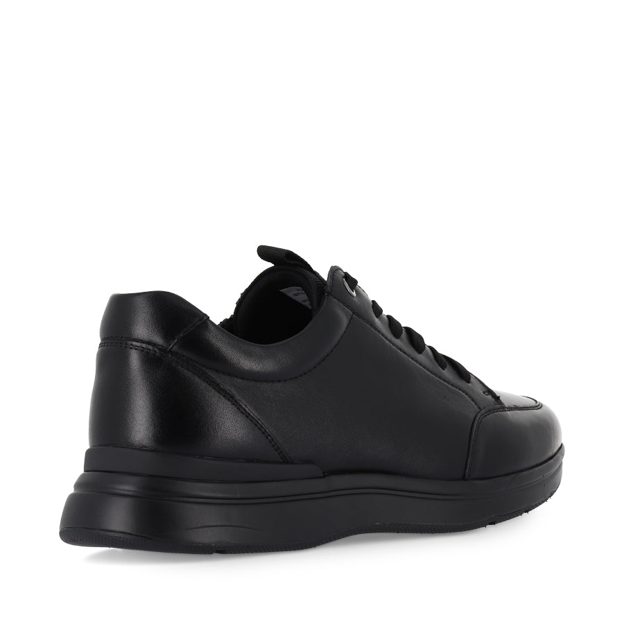 COMMUTER II - BLACK LEATHER