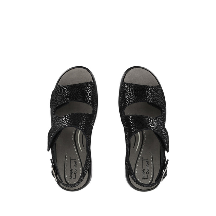 MADDIE - BLACK