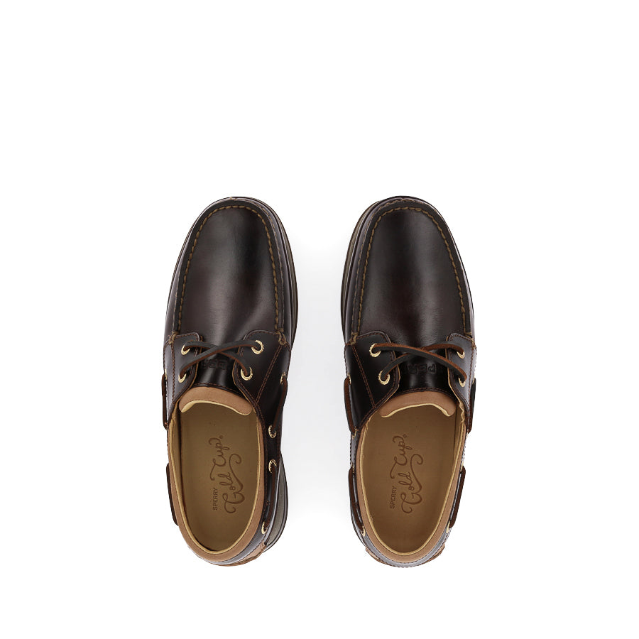 GOLD CUP BOAT - AMARETTO LEATHER