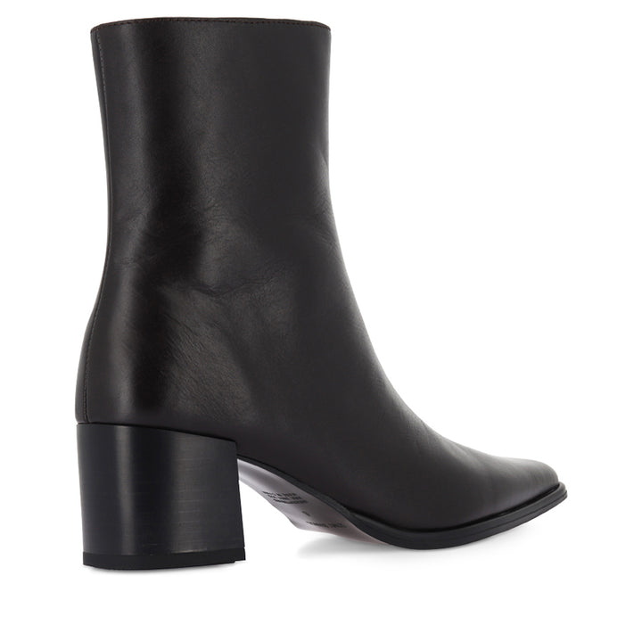 EVA - CHOCOLATE VENICE