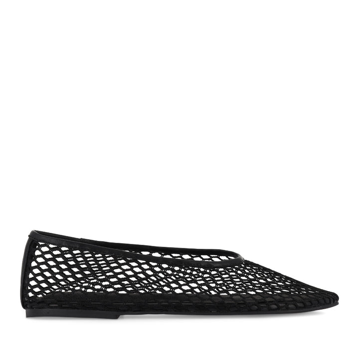 MAZEY - BLACK MESH