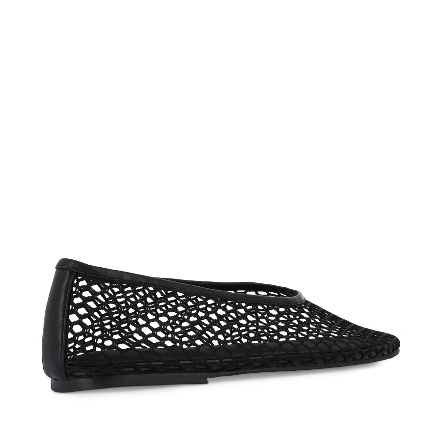 MAZEY - BLACK MESH