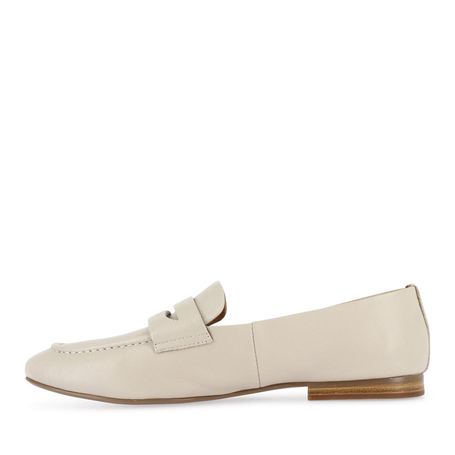 MECIAL - ALMOND LEATHER