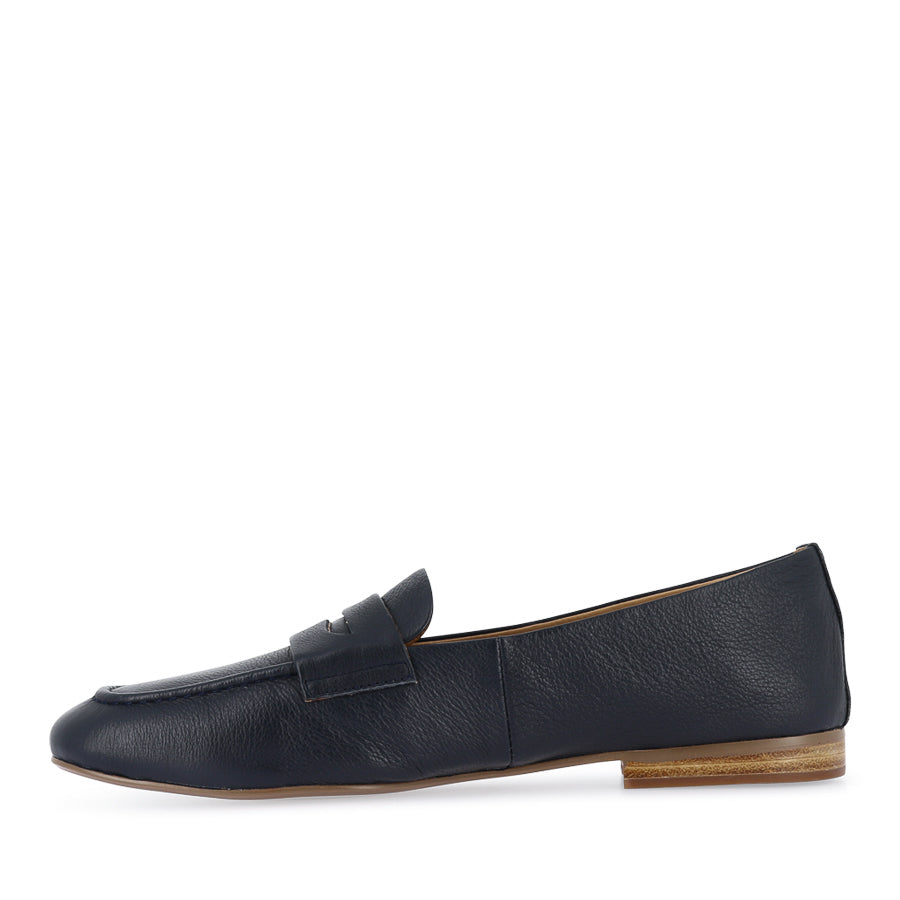 MECIAL - NAVY LEATHER