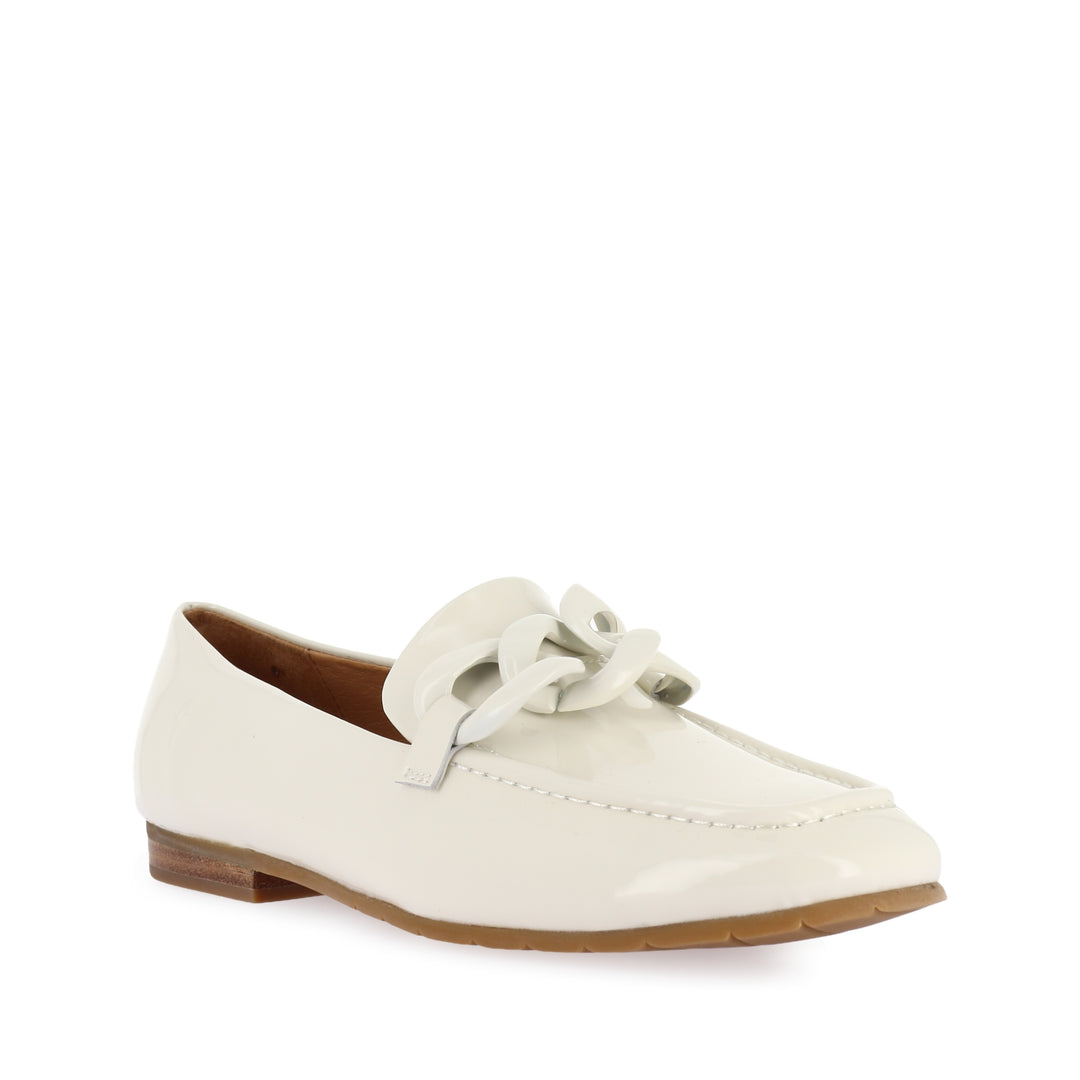 MELINEY - IVORY PATENT LEATHER