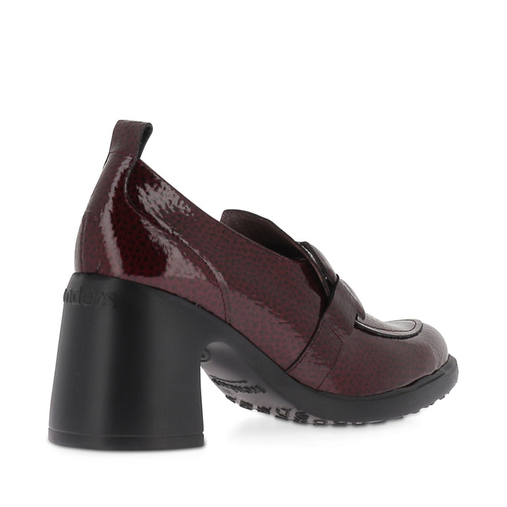 MOLLY M-5502 - VINO PATENT-BLACK SOLE