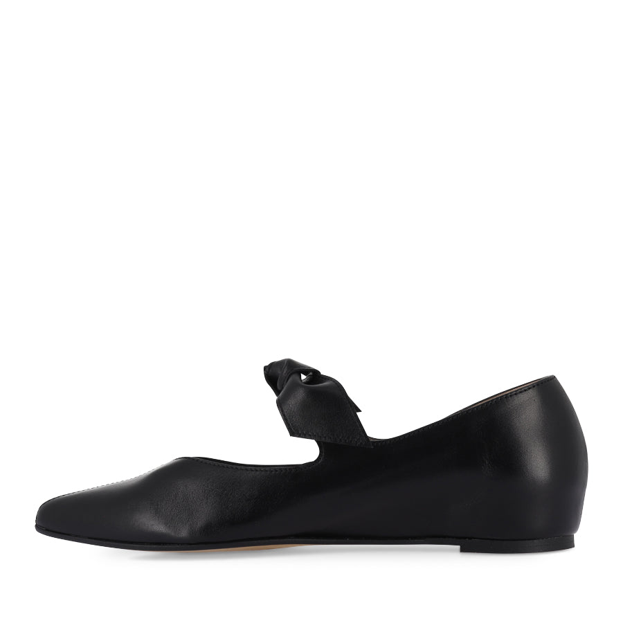 AZALA A-3840 - BLACK LEATHER