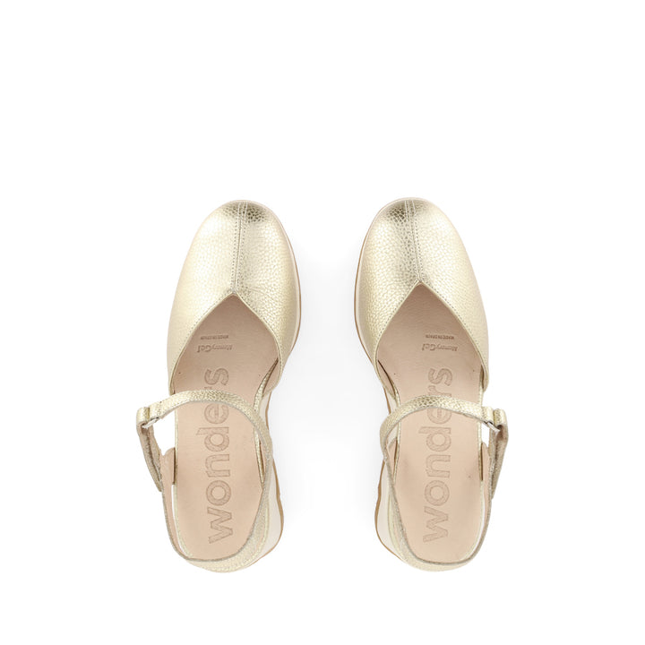 CLAIRE C-7601 - GOLD LEATHER
