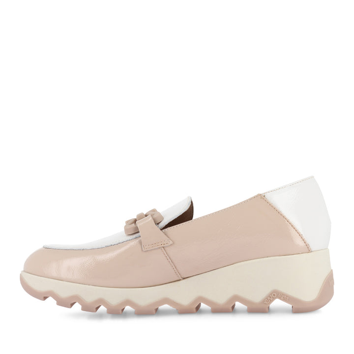 CORA C-7603 - NUDE PATENT LEATHER COMBO
