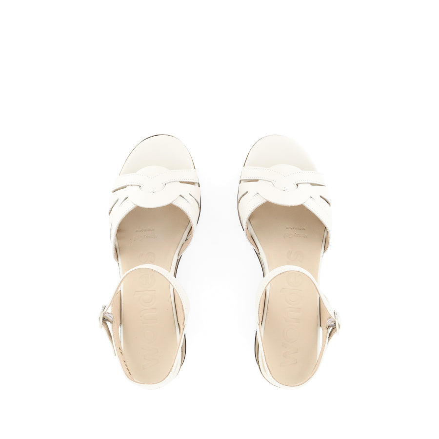 DAISY D-8851-P - OFF WHITE LEATHER NATURAL HEEL
