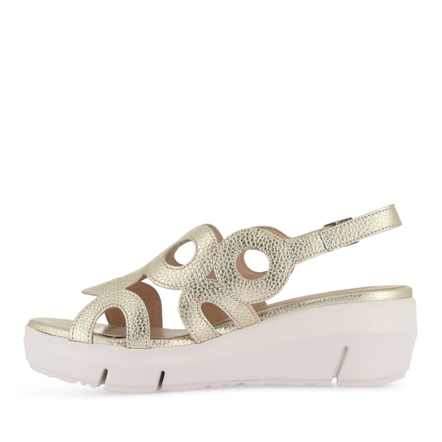 DOLCE D-8282- SOFT GOLD LEATHER