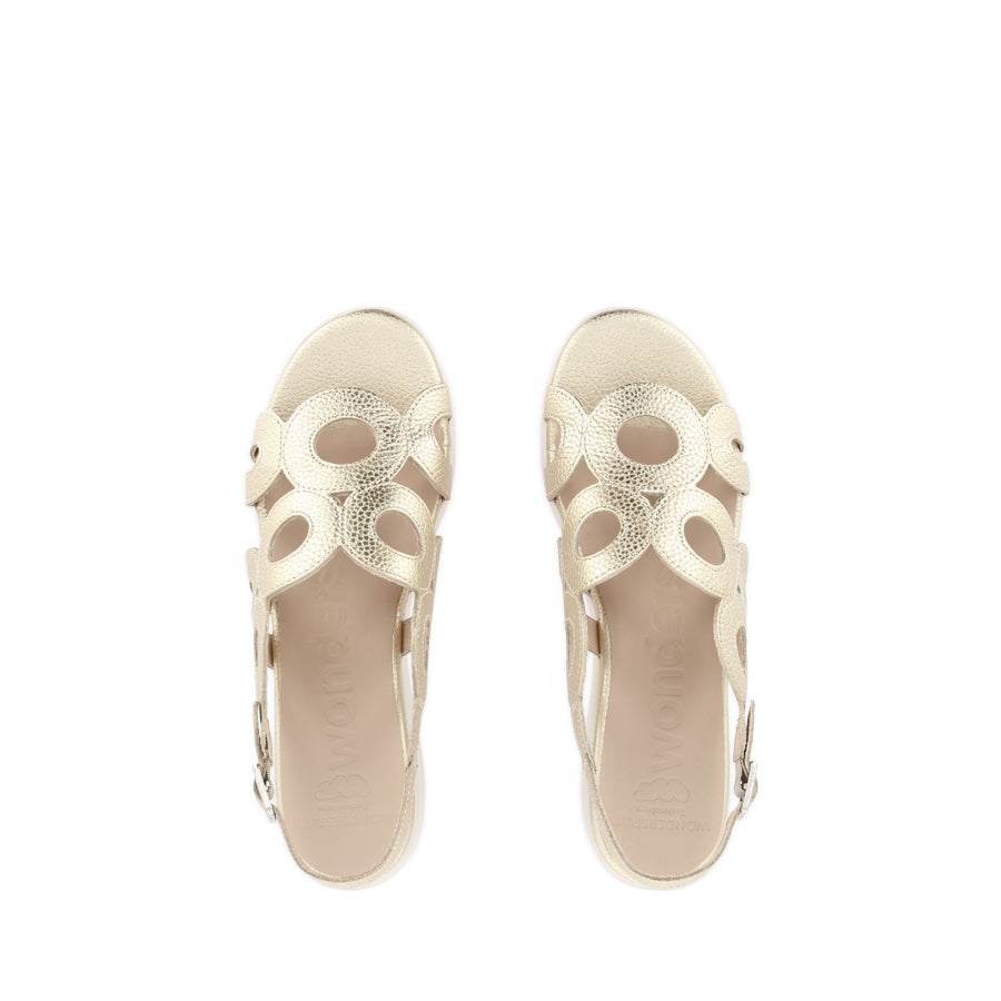 DOLCE D-8282- SOFT GOLD LEATHER
