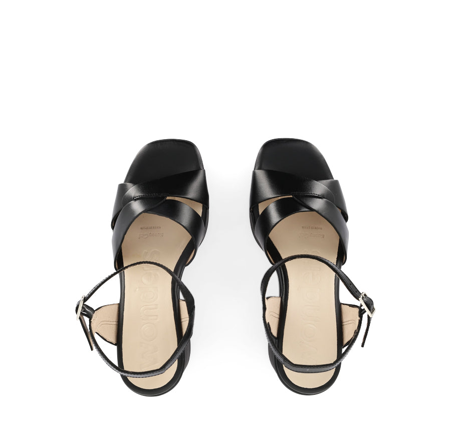 LETTIE L-1420 - BLACK LEATHER BLACK SOLE