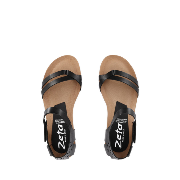 REIGN - BLACK LEATHER
