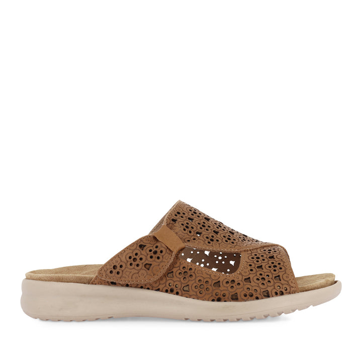 BINTY XW - TAN ALMOND LEATHER