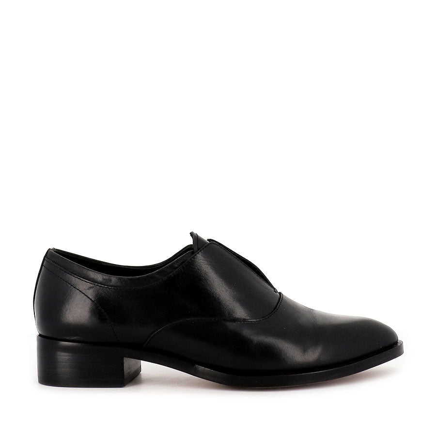 LOTTIE - BLK BURNISHED