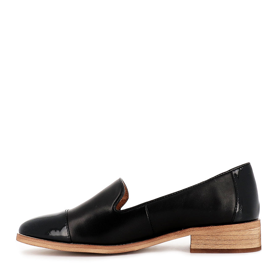 RANDOM - BLACK LEATHER BLACK PATENT