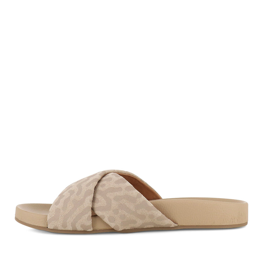 TIDE CROSS SLIDE - SANDY TERRAIN SUEDE