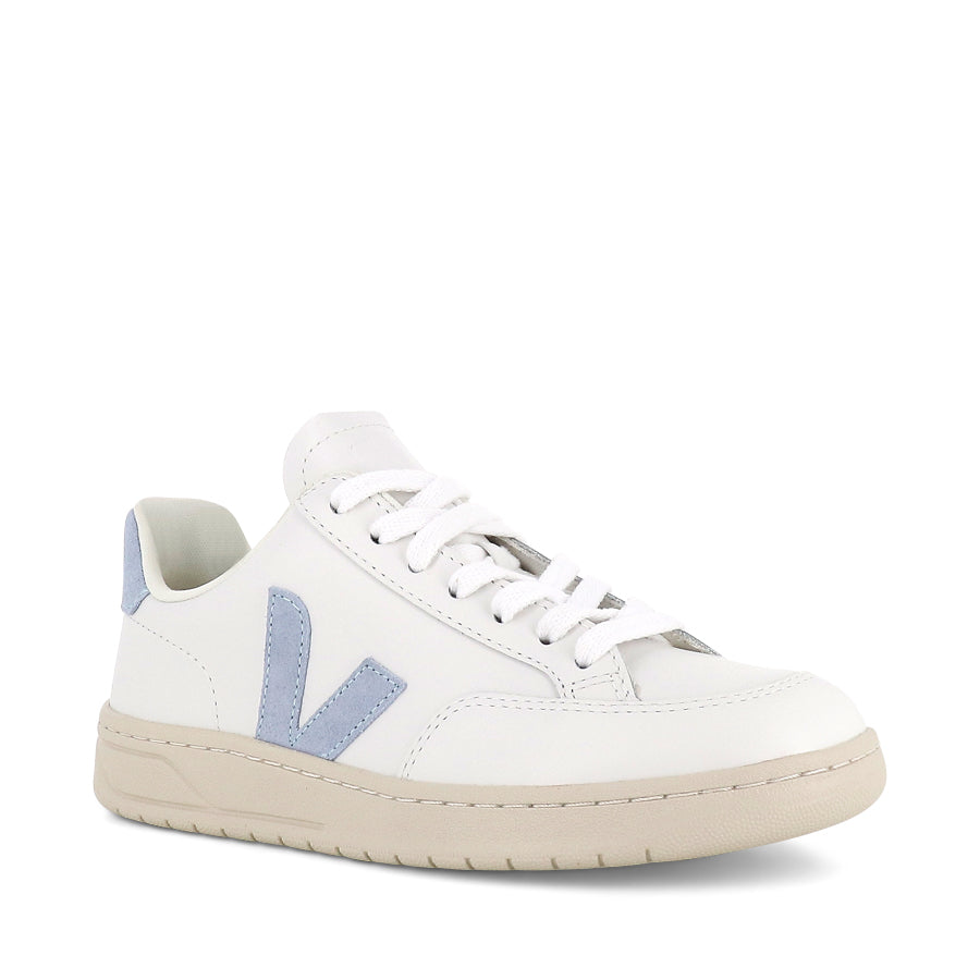 V-12 - EXTRA WHITE/STEEL – Evans Shoes
