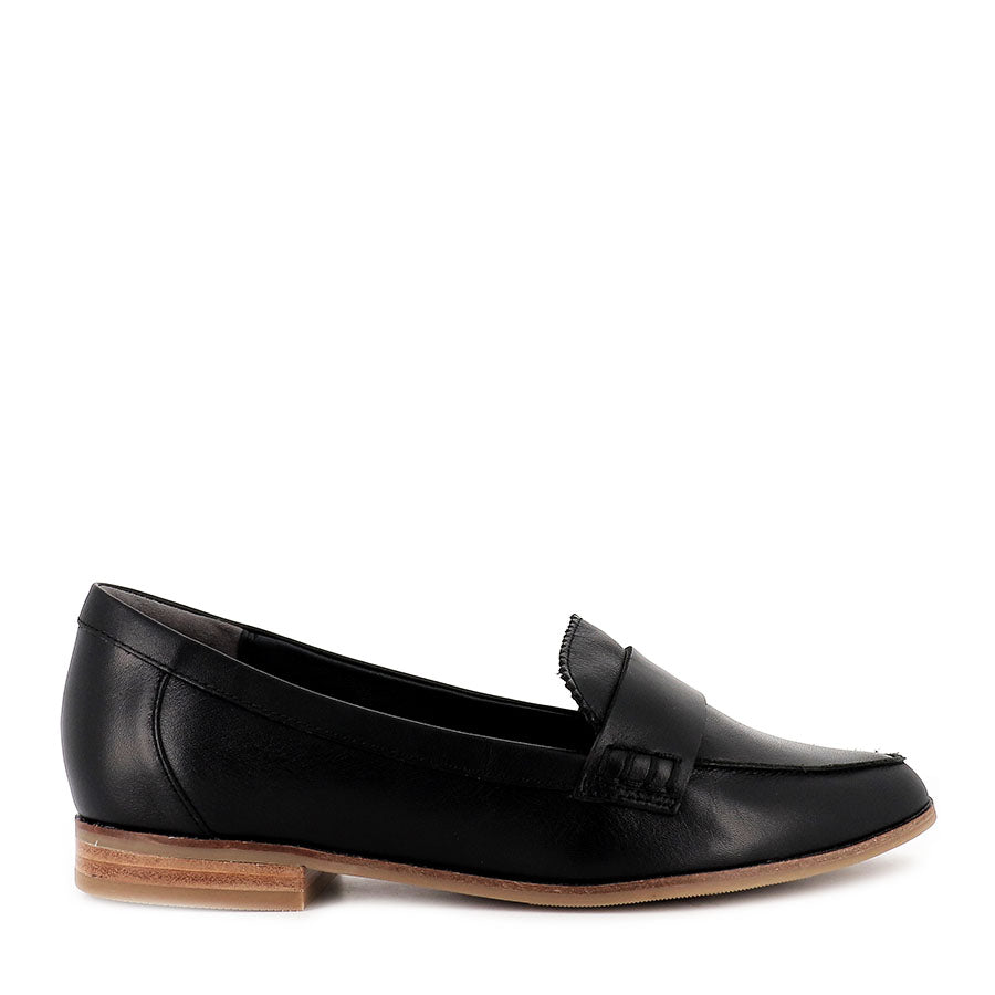 ORETA XF - BLACK LEATHER – Evans Shoes